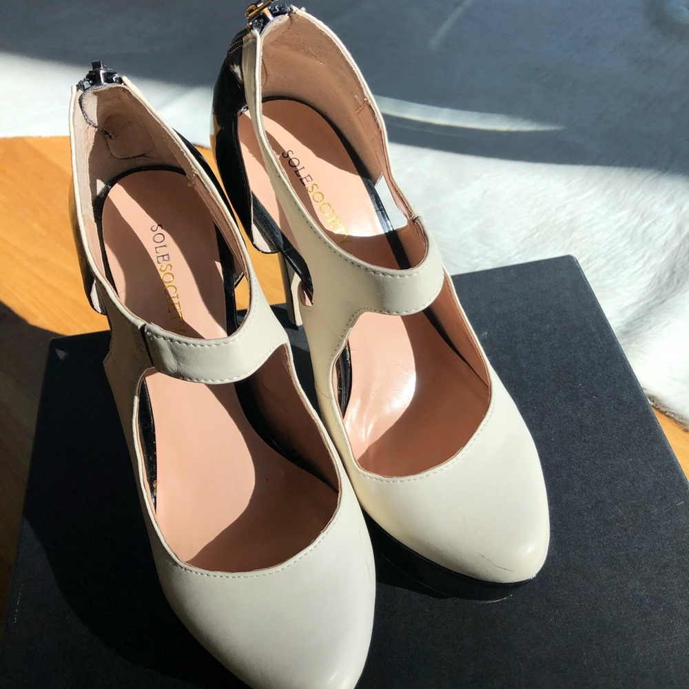 Women’s high heels - Sole Society - Size 7